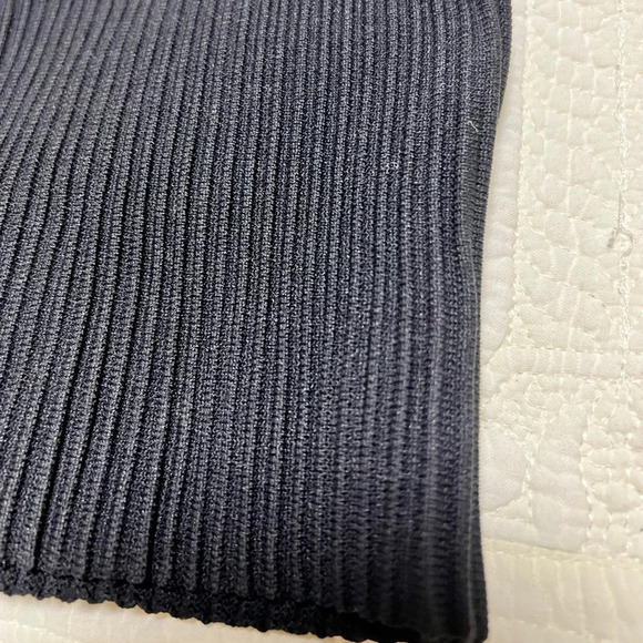 FOREVER 21 Top Size Small - Picture 3 of 5